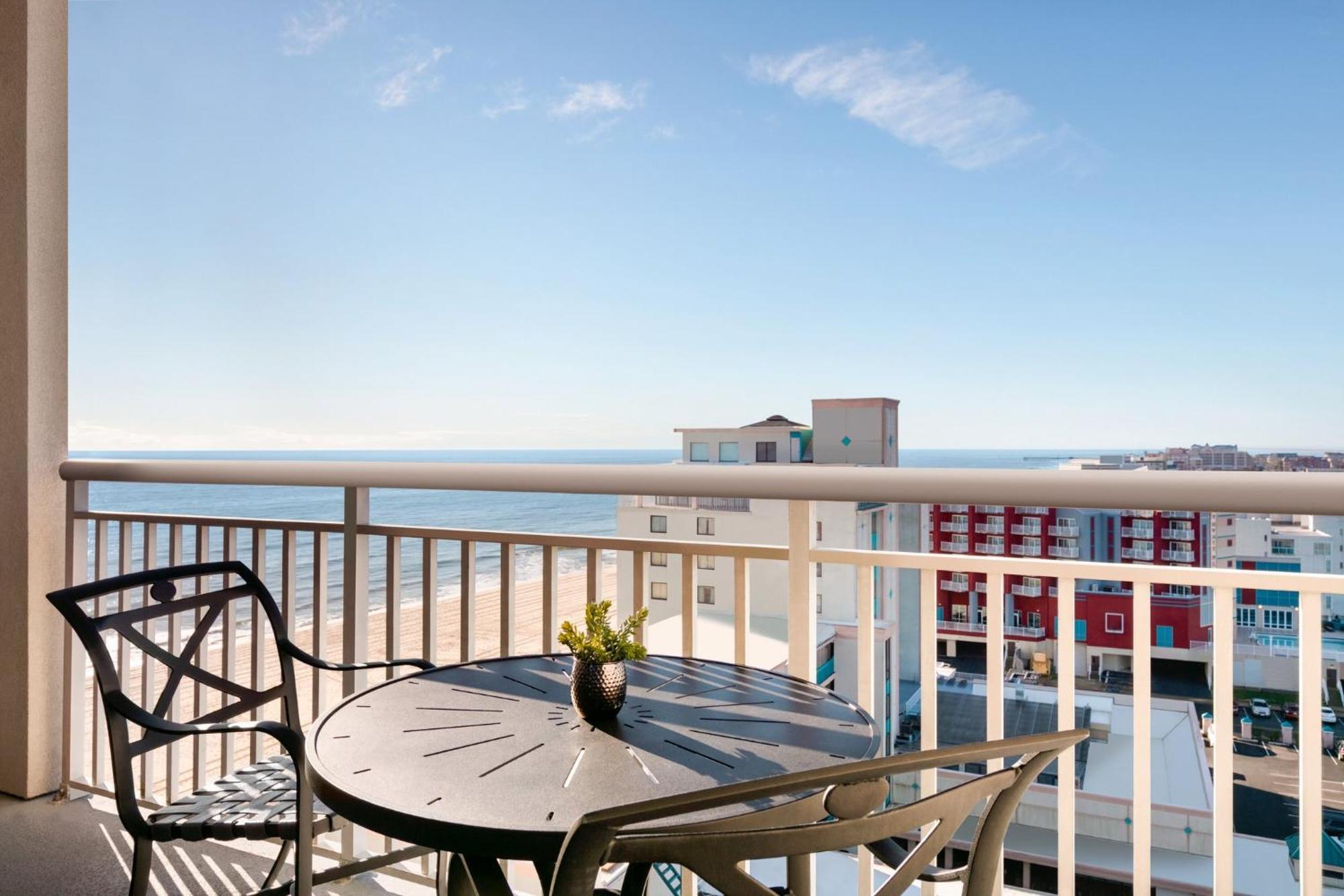 Holiday Inn & Suites Ocean City By Ihg Ngoại thất bức ảnh